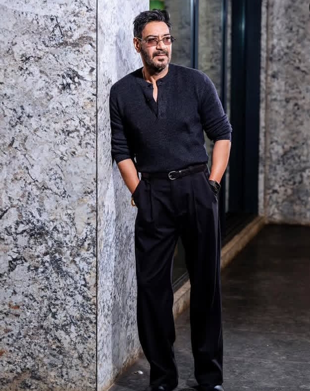 Ajay Devgn Net Worth & Akshay Kumar Net Worth: Fortune Comparison 2025 1 1000063960